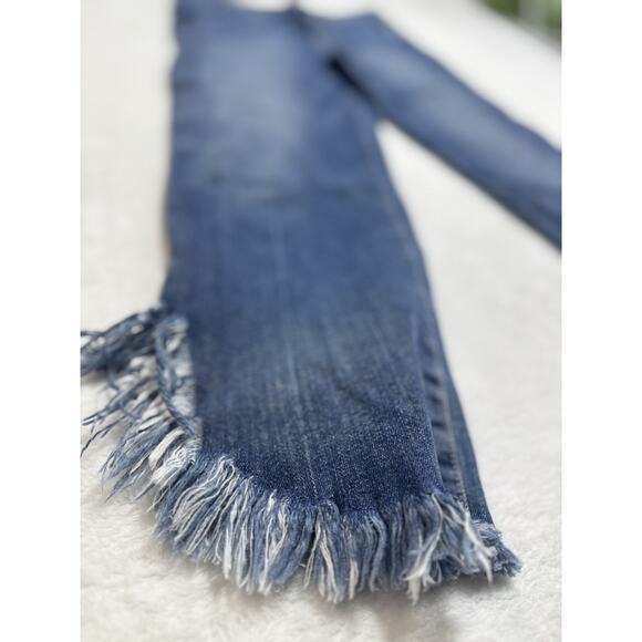 PAIGE HOXTON ANKLE FRAYED HEM WOMEN’S JEANS Sz 30x24 Destructed Mid Rise Stretch - Picture 2 of 10